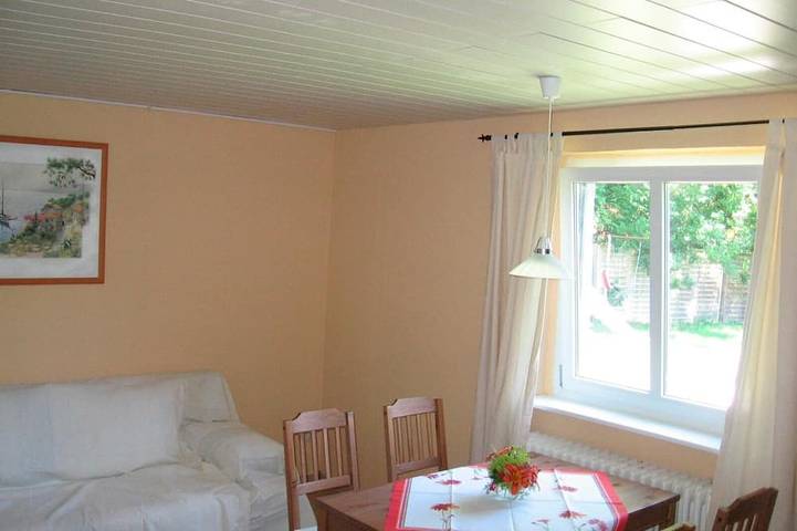 Ferienwohnung für 2 Personen, mit Garten in Wenkendorf - 3