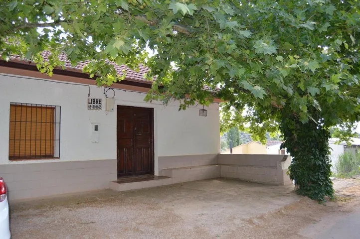 Casa de vacaciones para 5 personas, con jardín y vistas, Se admiten mascotas - 1