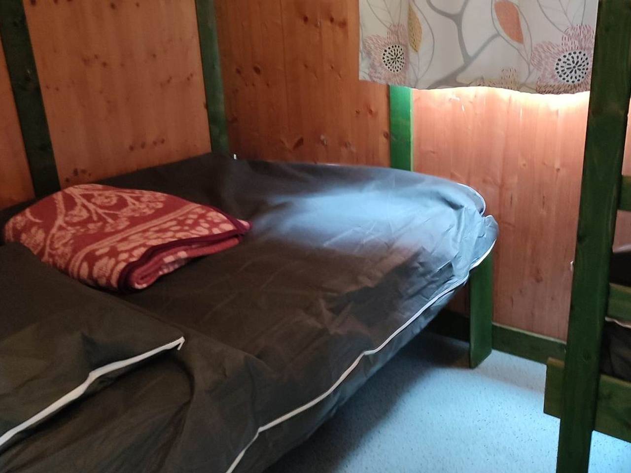 Chalet con terraza - 6 pers. in La Tour-d'Auvergne, Parque Natural Regional Volcans d'Auvergne