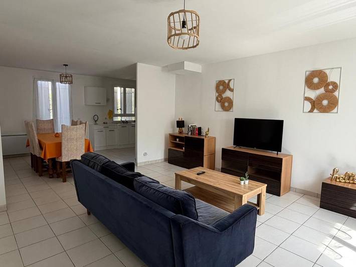 Location de vacances pour 6 personnes, avec Terrasse et Jardin à Amilly - 3