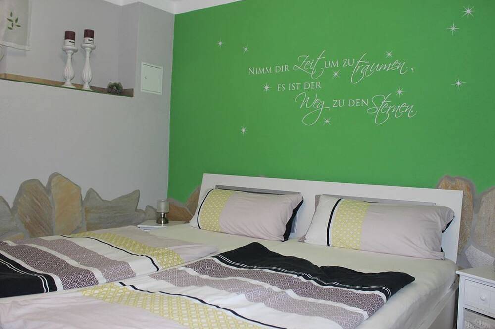 Ganze Wohnung, Ferienwohnung Heckel – Urlaub in der Oberlausitz - Ferienwohnung mit Garten und in Malschwitz, Oberlausitz Niederschlesien