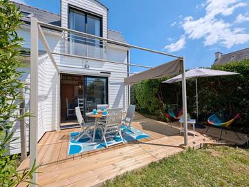 Gîte pour 4 personnes, avec terrasse et jardin dans Plage Kerminihy