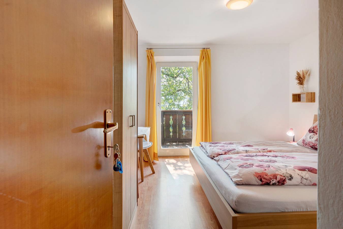 Room 'Rienznerhof Landruhe No. 3' with Mountain View, Shared Terrace & Wi-Fi in Gleno, Montan