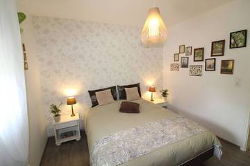 Gîte pour 10 personnes, avec terrasse ainsi que jacuzzi et jardin dans Dompaire