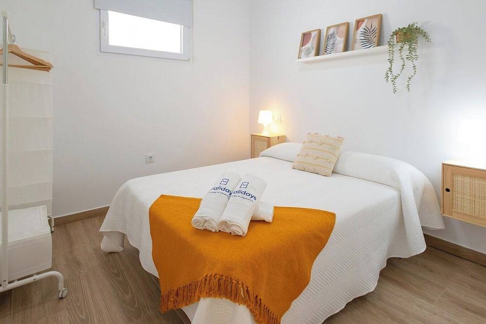 El Moral Prado del Rey by Ruralidays in Prado del Rey, White Villages