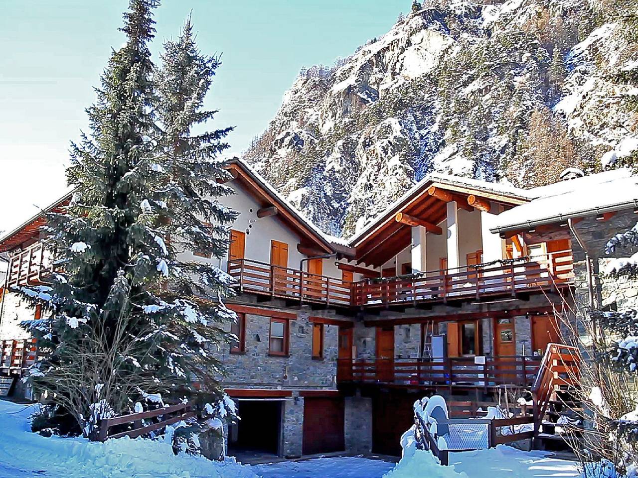 Ferienwohnung für 9 Personen in Antey-Saint-André, Walliser Alpen