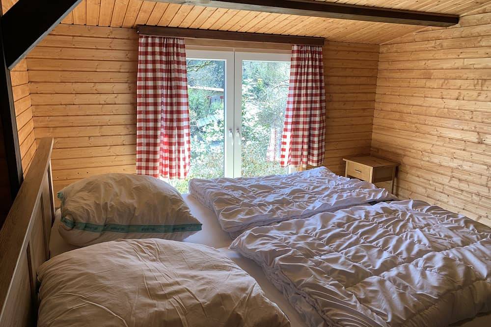 Gemütliches Holzblockhaus im Naturpark Reinhardswald - Weserbergland nähe Kassel in Reinhardshagen, Hessisches Bergland