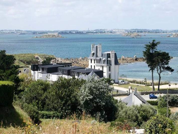 Gîte pour 4 personnes, avec piscine, adapté aux familles dans Plage de Saint-Samson - 4