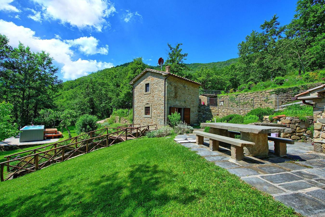 Villa Mulino in Cortona, Arezzo Province