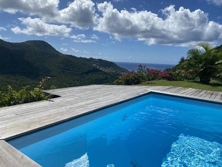 Gîte pour 4 personnes, avec vue ainsi que jardin et piscine à Les Anses-d'Arlet - 2