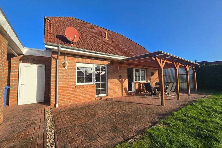 Ferienhaus für 6 Personen, mit Terrasse und Garten in Marienhafe
