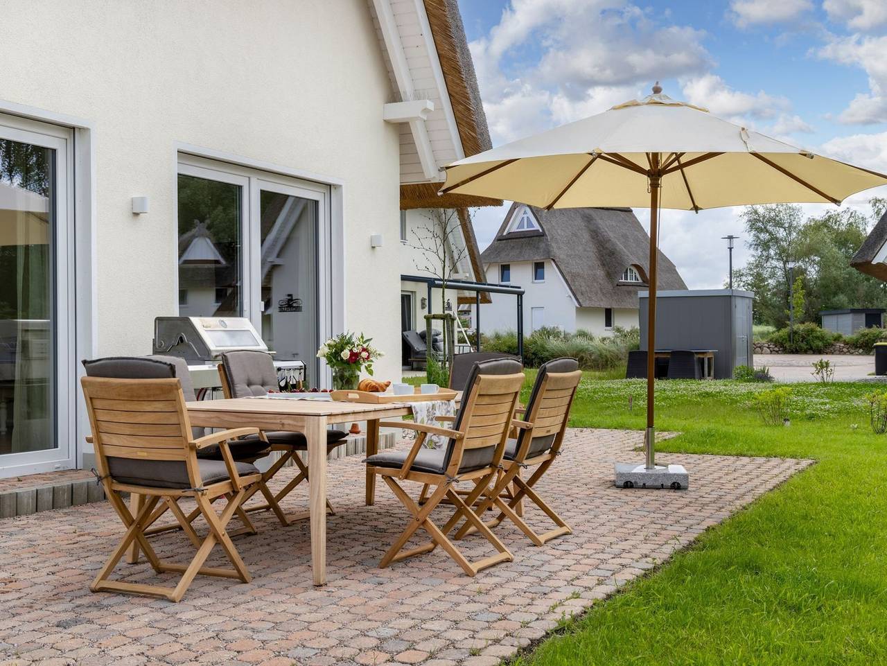 Reethaus Elisa mit Sauna, Kamin und Garten - Reethaus Elisa in Pepelow, Salzhaff