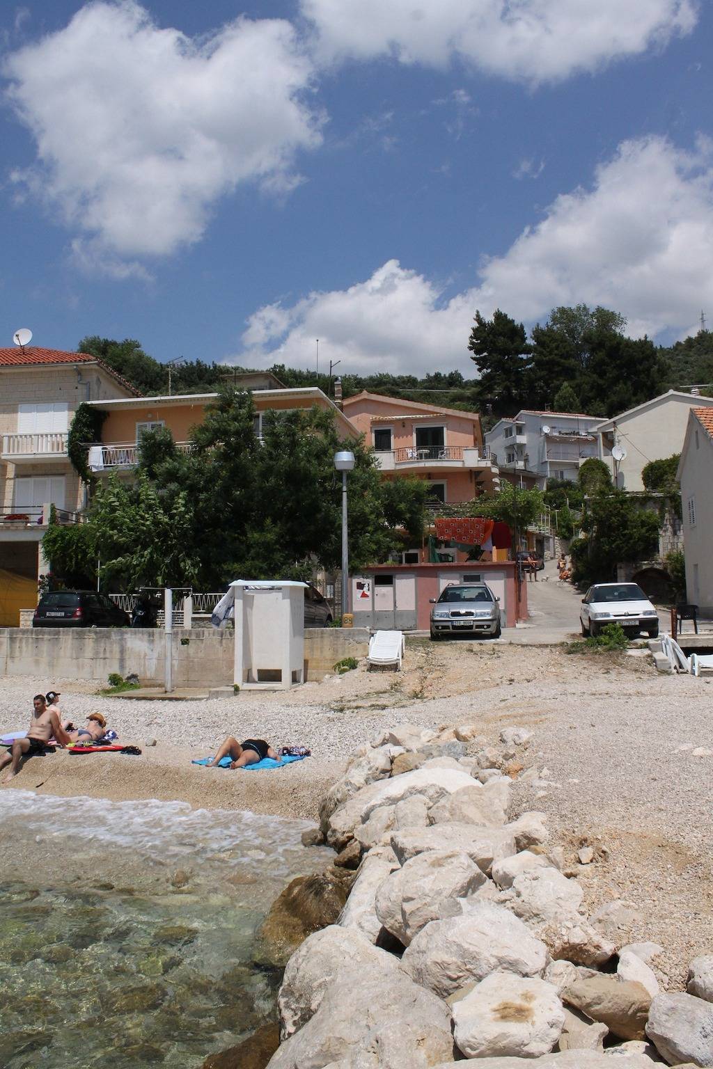 Ganze Wohnung, 1-Zimmer-Ferienwohnung am Strand Podgora, Makarska -a in Podgora, Makarska Riviera