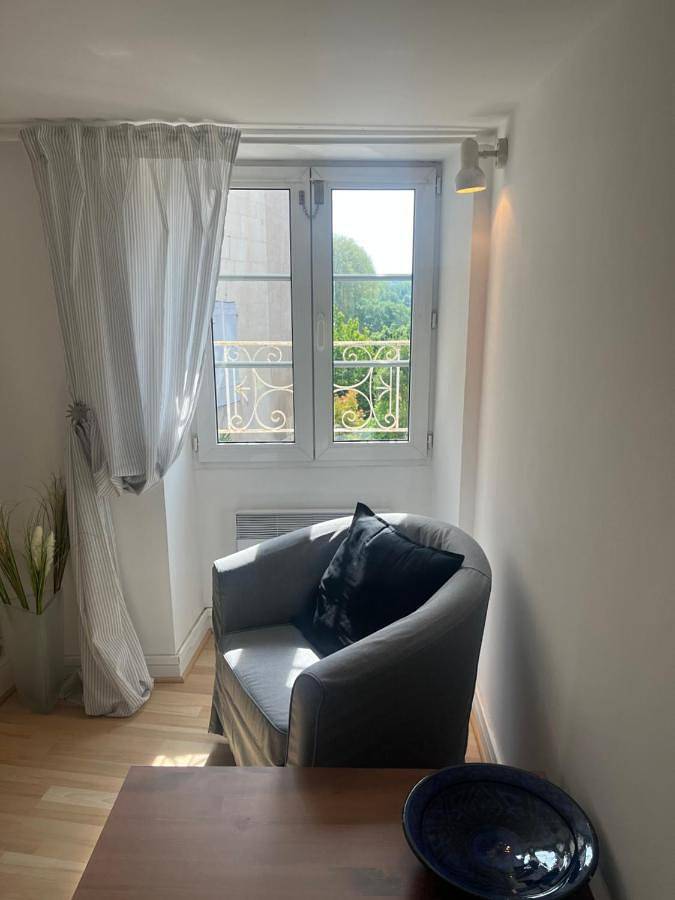One-Bedroom Apartment in Aubeterre-sur-Dronne, Charente