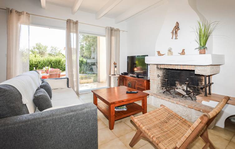 Location de vacances pour 6 personnes, avec jardin et piscine à Cervione - 4