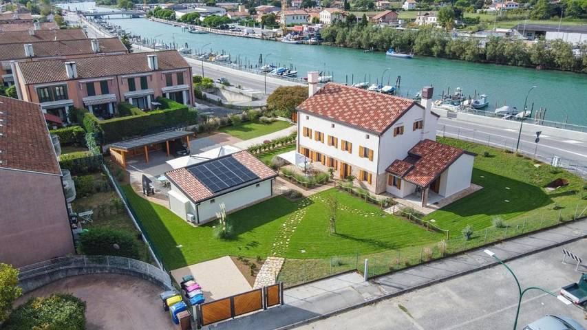 Ferienhaus für 4 Personen, mit Garten