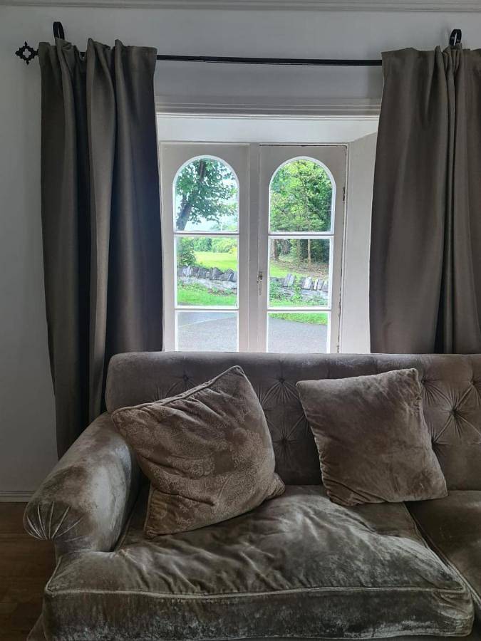 Apartamento inteiro, Magical Gate Lodge on Dublin Coast in Dublin, Condado de Dublin