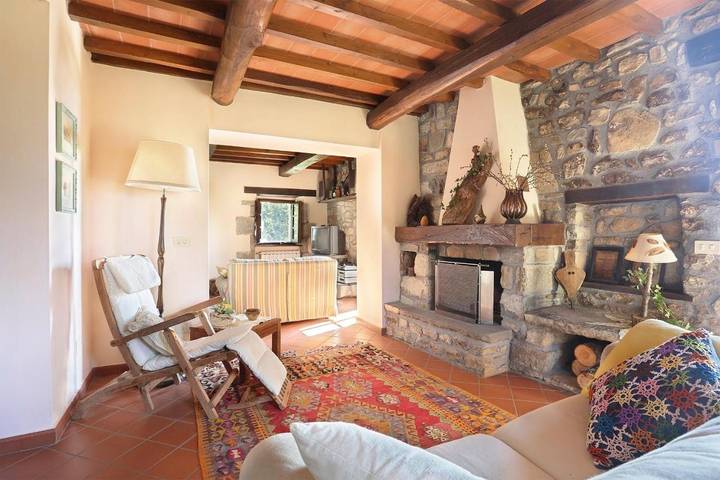 Location de vacances pour 6 personnes, avec jardin et vue à Castiglione di Garfagnana - 2
