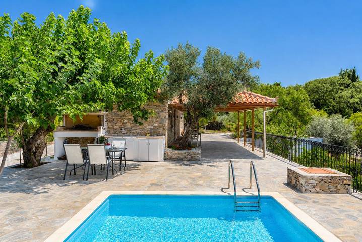 Ferienhaus für 2 Personen, mit Meerblick und Terrasse sowie Garten