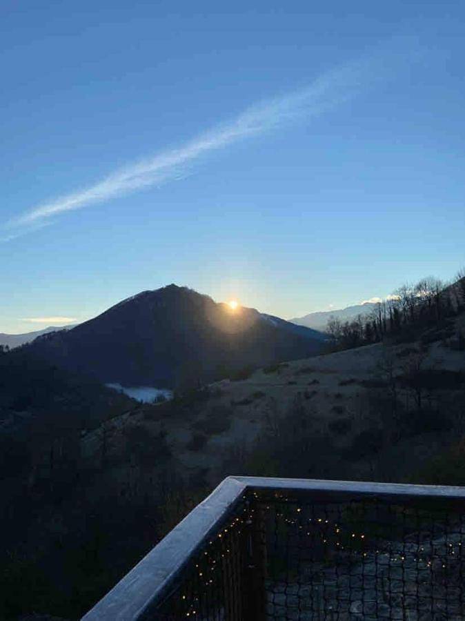 Location de vacances pour 3 personnes, avec terrasse et vue ainsi que piscine et jardin à Seix - 4