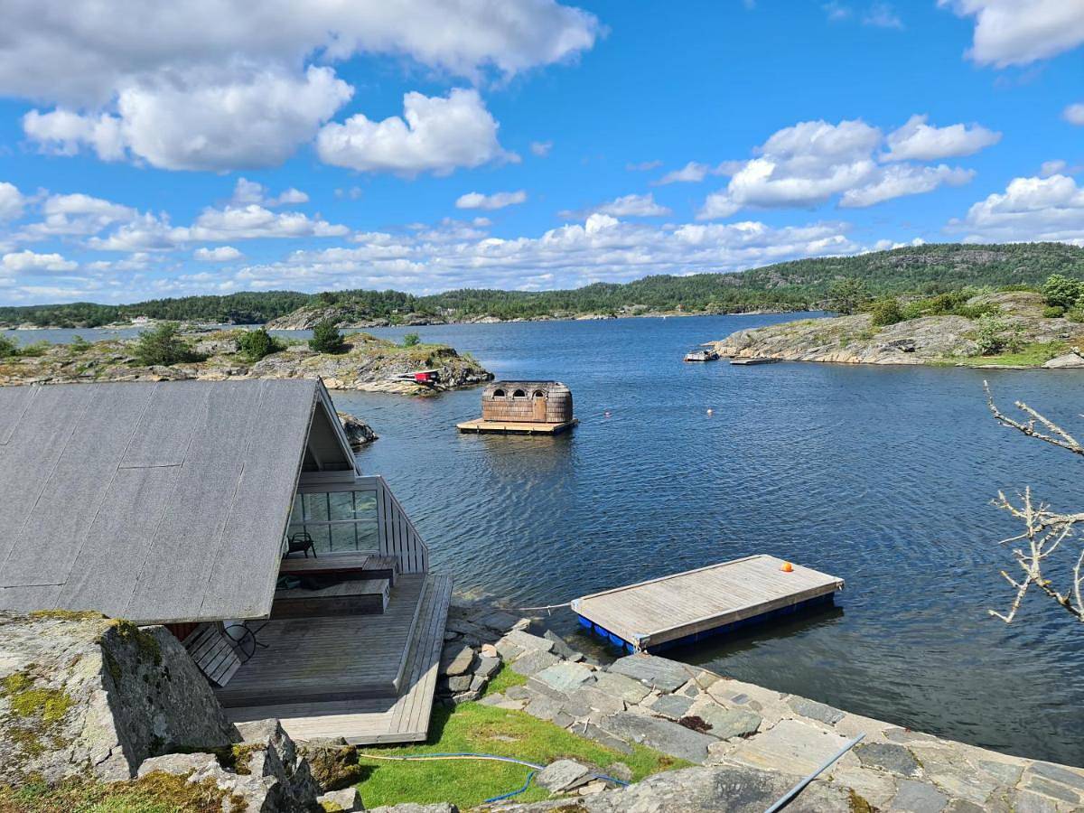 Usjenert idyllisk Sjøbu in Kragerø (gemeente)
