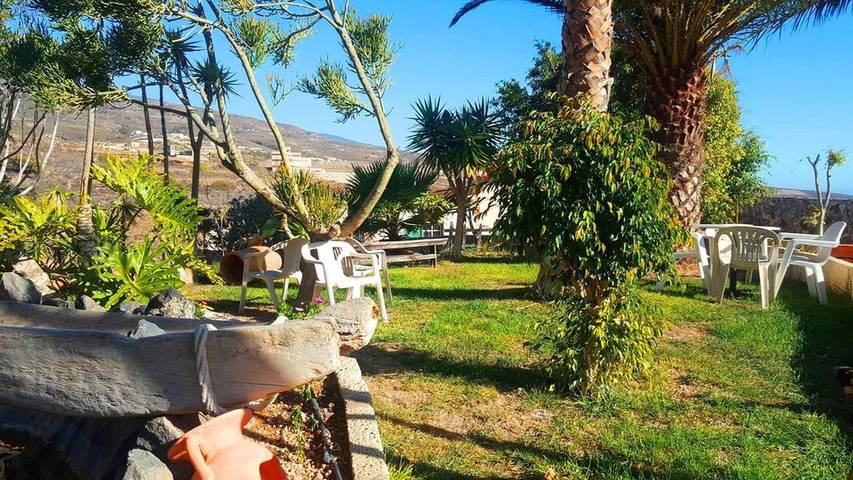 Ferienhaus für 2 Personen, mit Terrasse und Ausblick sowie Garten, kinderfreundlich in Arico