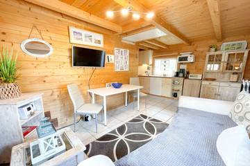 Ferienhaus mit Meerblick für 2 Personen, mit Garten und Ausblick sowie Seeblick, mit Haustier in Bernsteinbäder