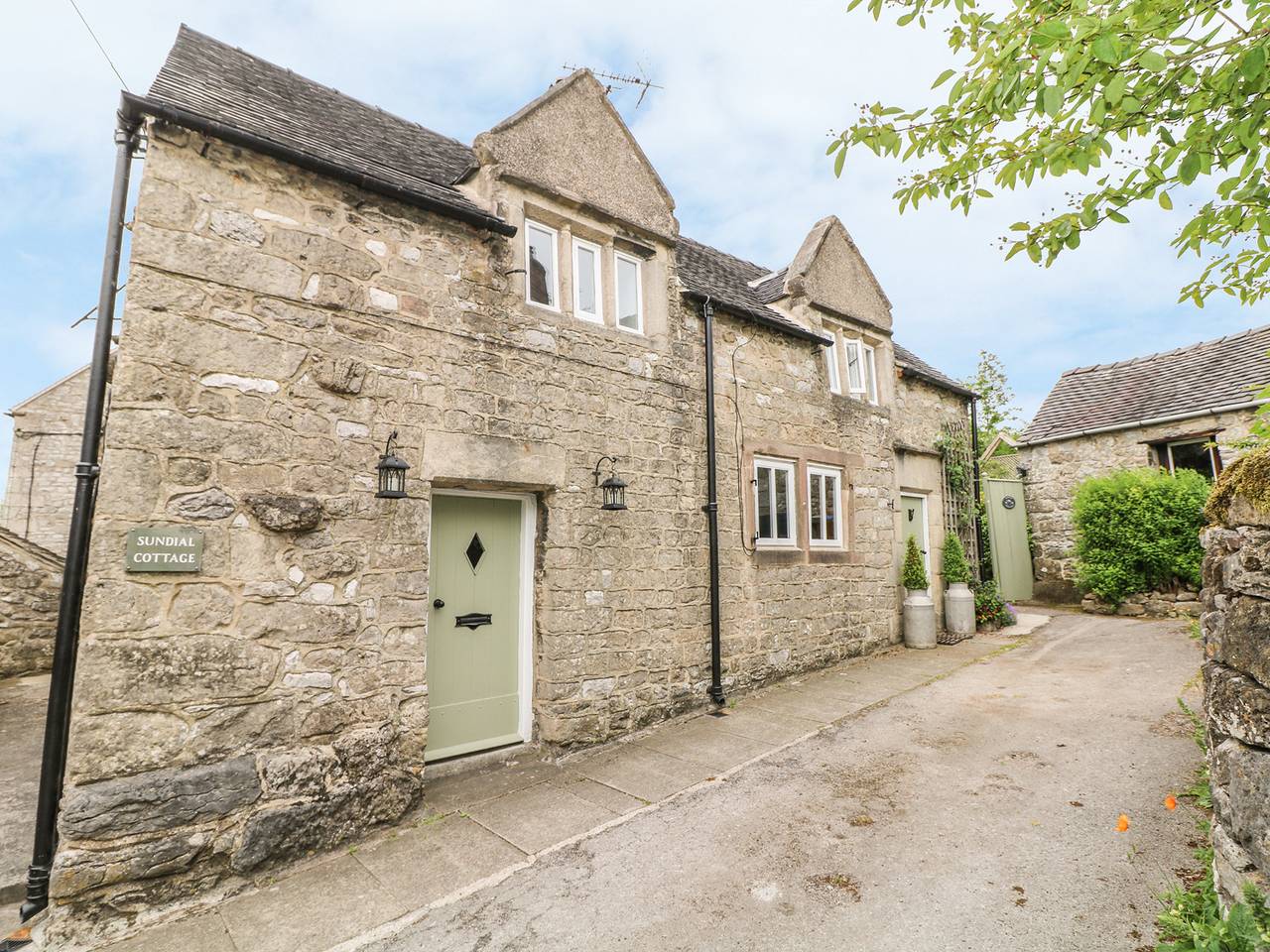 Sundial Cottage in Brassington, Derbyshire