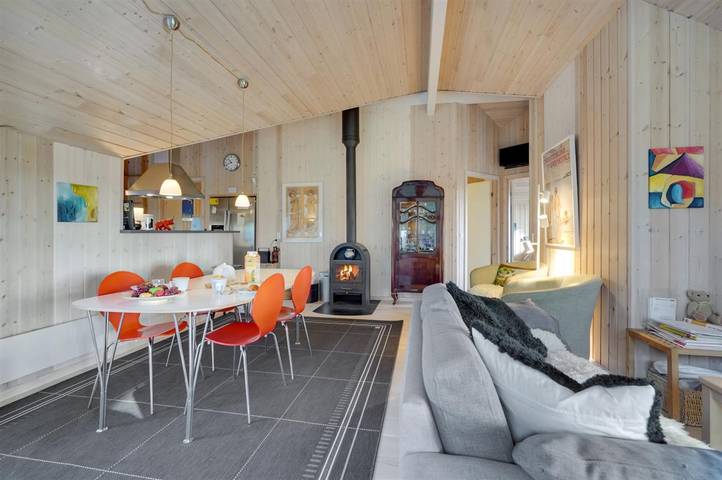 Ferienhaus für 10 Personen, mit Whirlpool und Terrasse sowie Garten und Sauna in Lolland - 4