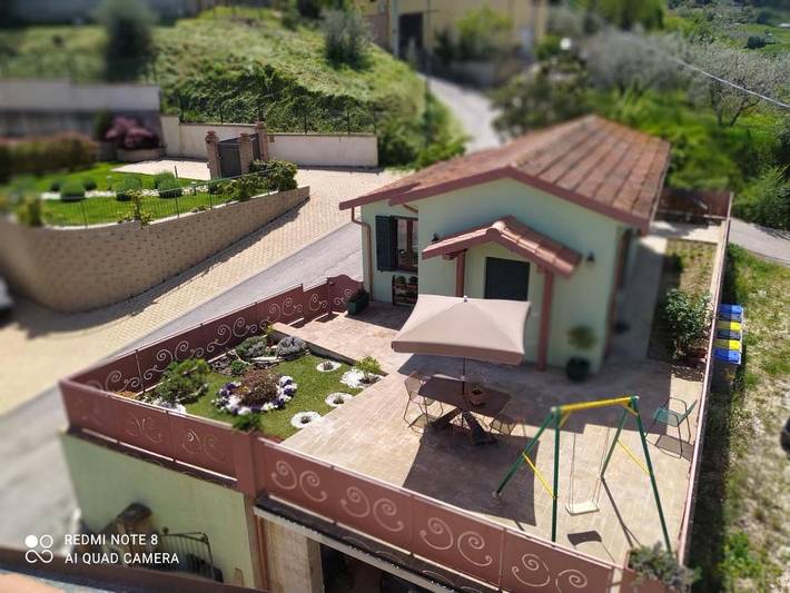 Appartamento per 4 persone, con Balcone e Terrazza nonché Giardino e Panorama a Montefalco