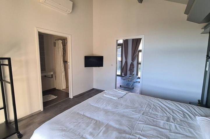 Location de vacances pour 8 personnes, avec balcon et jardin, animaux acceptés à Eccica-Suarella - 4