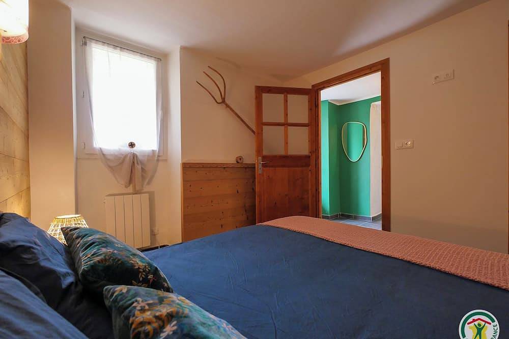 Ganze Wohnung, Die Ruhe der Landschaft vor den Toren Gap, T2 mit Garten ds alte Bauernhof in Gap, Gap und Umgebung