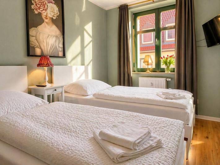 Ferienwohnung für 4 Personen, mit Terrasse und Garten in Bad Muskau - 3
