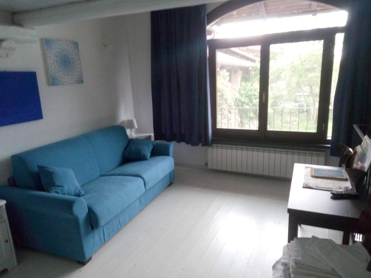 Appartement entier, La Meridiana, monolocale in cascina ristrutturata in Boves, Province de Coni