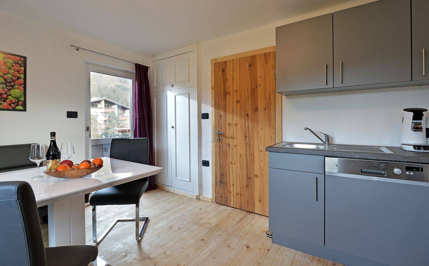 Ganze Wohnung, Gemütliches Appartement mit großer Terrasse in Kirchberg in Tirol, Kitzbüheler Alpen