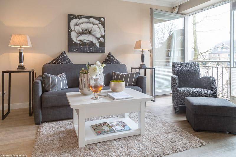 Ganze Wohnung, Top Citylage: Sehr komfortable, lichtdurchflutete 2-Zimmerwohnung mit Stellplatz in Westerland, Sylt (Gemeinde)