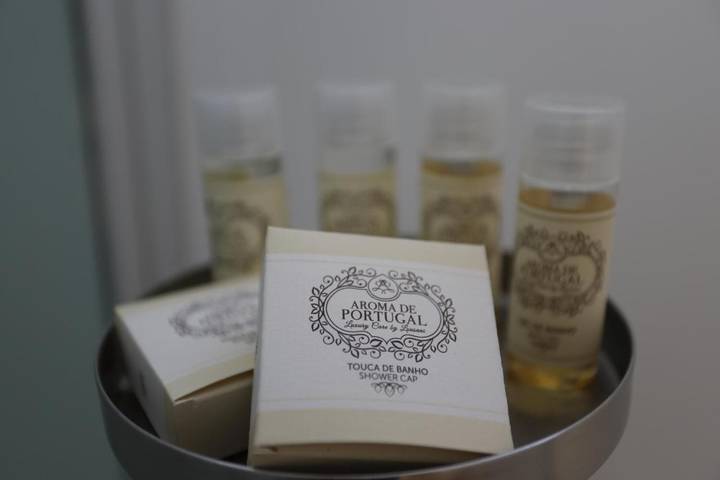 Location de vacances pour 3 personnes, avec piscine et bassin pour enfant ainsi que jardin et vue dans Arco de Baúlhe - 2