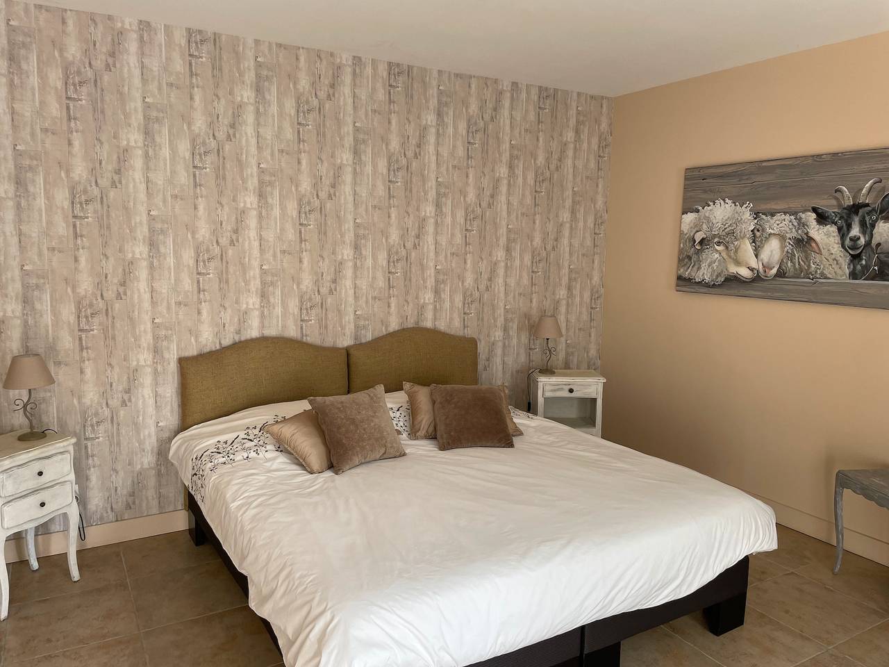 Habitación 'La Bergerie' con piscina compartida, terraza compartida y Wi-Fi in Cheverny, Sologne