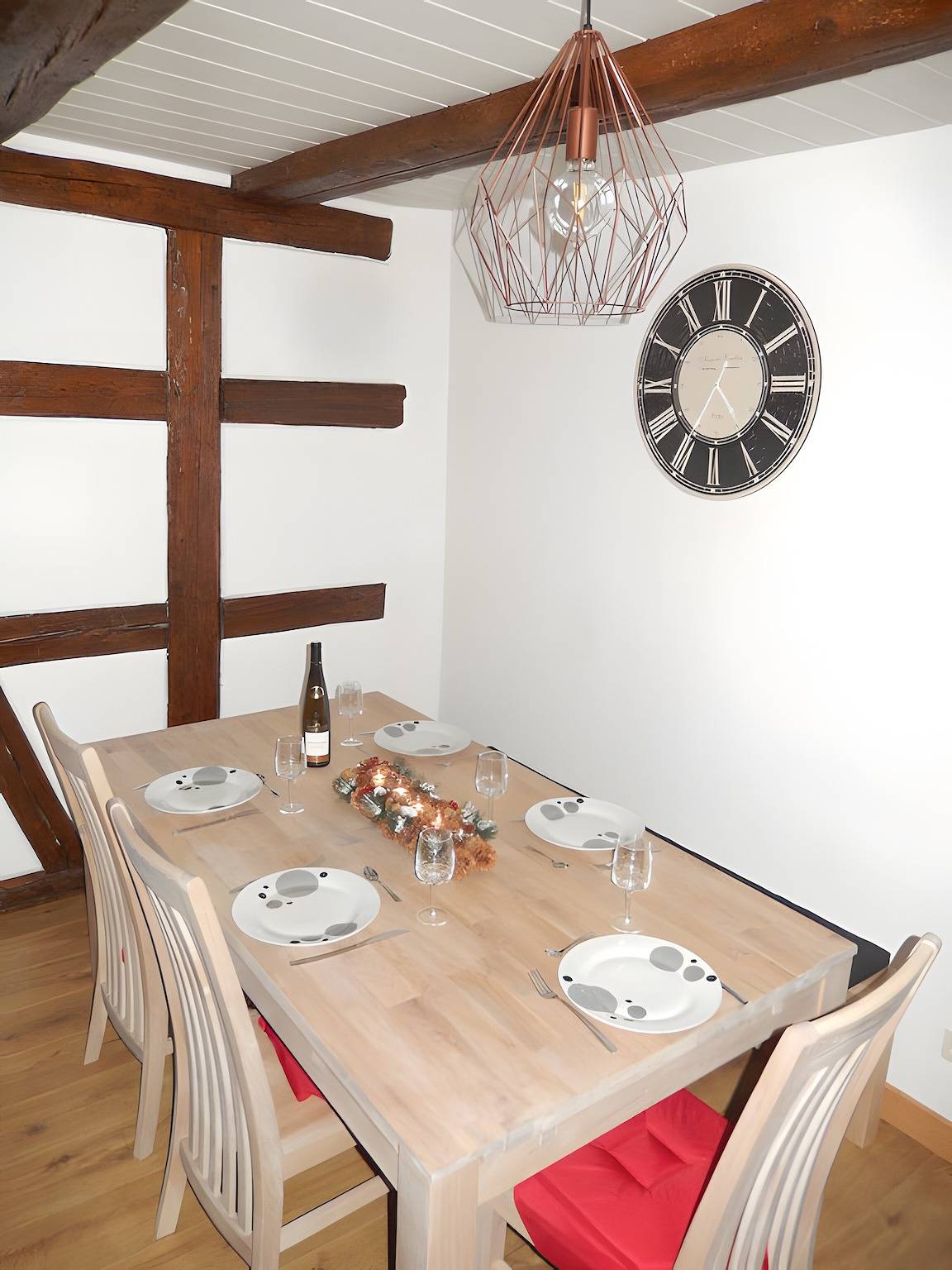 Appartement entier, Gîtes les cigogneaux - Gîte Pinot in Beblenheim, Région de Ribeauvillé