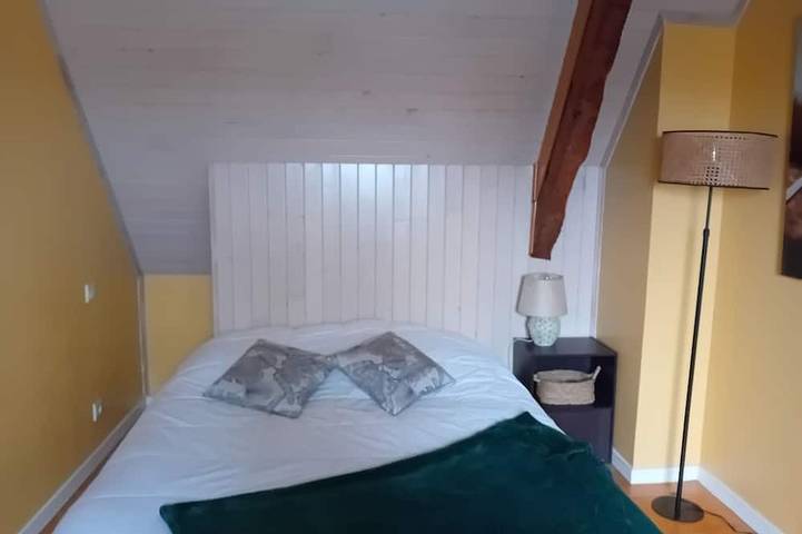 Charmante maison de campagne avec piscine à Vannes, pour des vacances en famille in Vannes, Parc naturel régional du Golfe du Morbihan