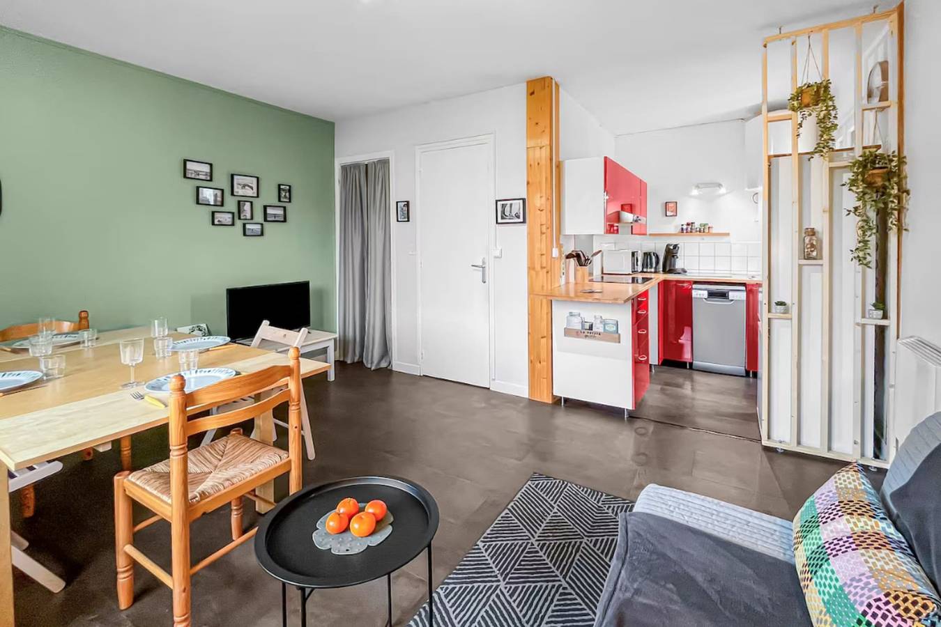 Ganze Wohnung, Bright apartment - near the beach in Merville-Franceville-Plage, Caen und Umgebung