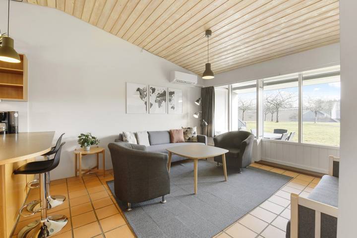 Bungalow für 6 Personen, mit Balkon/Terrasse und Sauna sowie Terrasse - 1