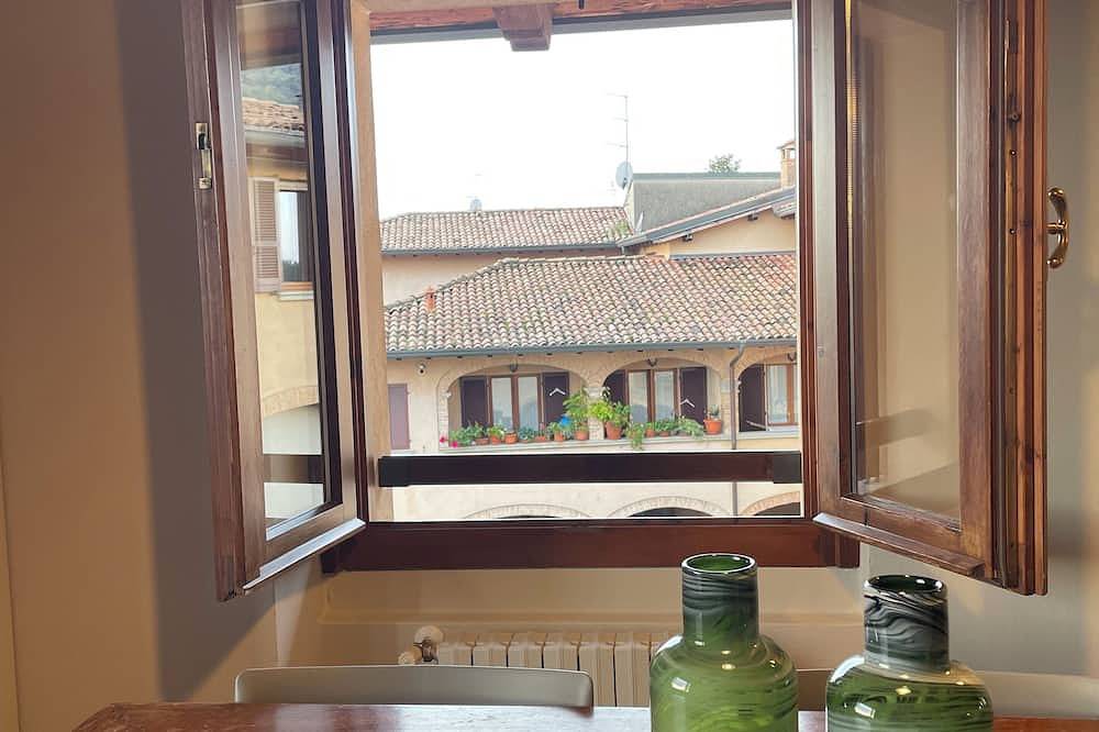 Ganze Wohnung, Apartment in typical Franciacorta farmhouse in the heart of Franciacorta in Colombaro (Corte Franca), Corte Franca