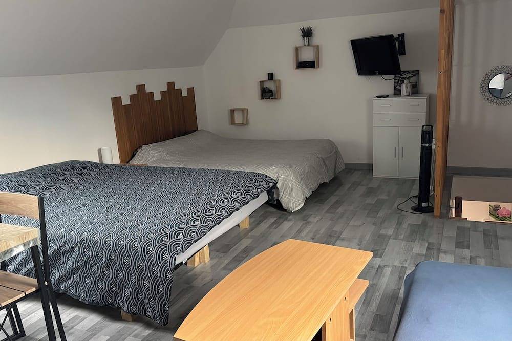 Appartement entier, Appartement tout comfort avec accès jardin et salle de de musculation in Mardié, Vallée de la Loire