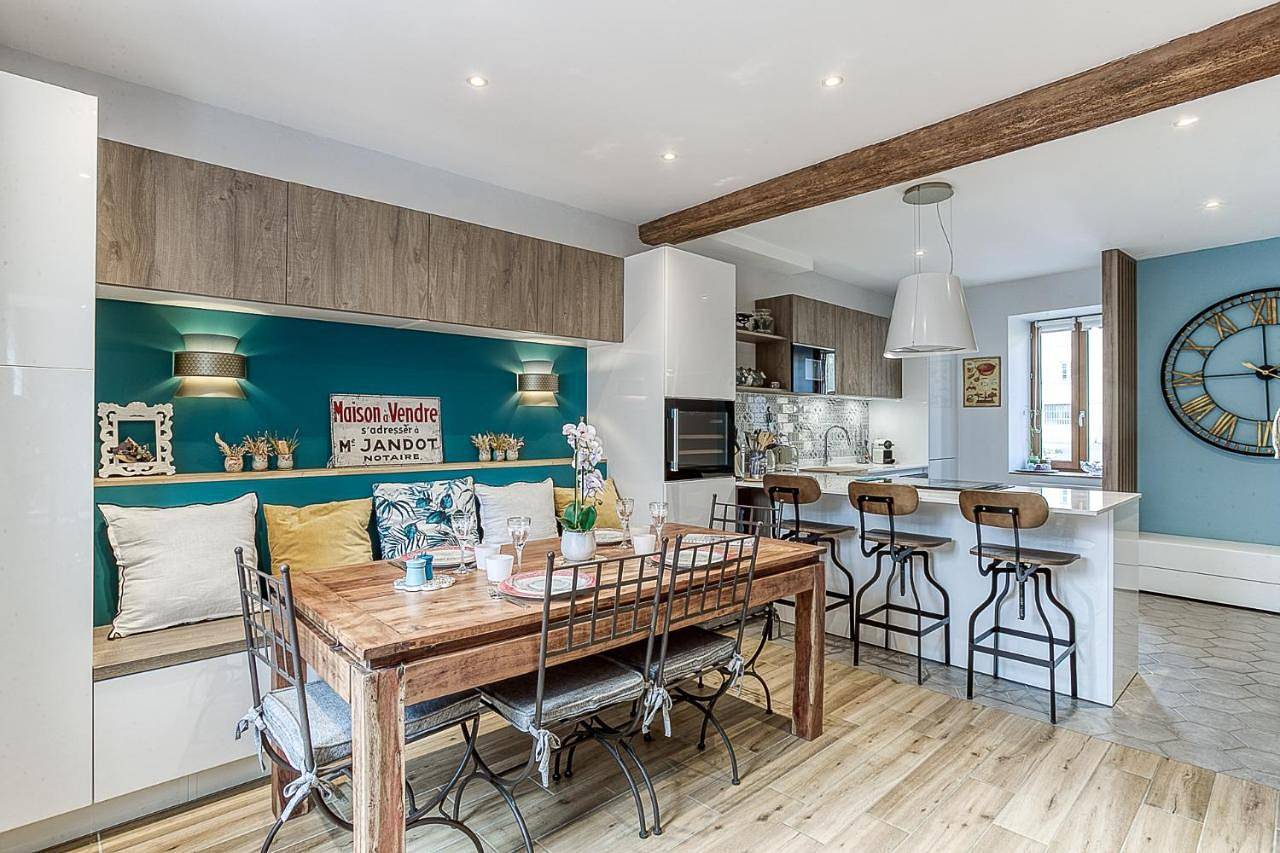 Appartement entier, Duplex de luxe à Trévoux élégance et confort 100m2 chambres climatisées in Trévoux, Ain