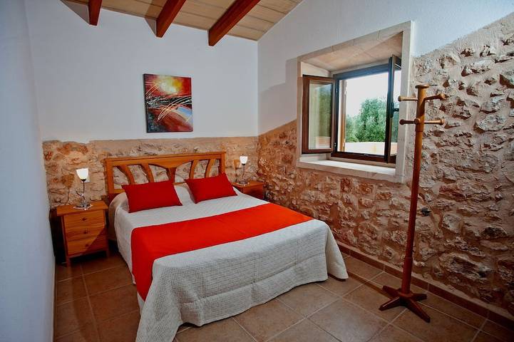 Finca für 6 Personen, mit Terrasse und Pool sowie Garten in Ses Salines - 3