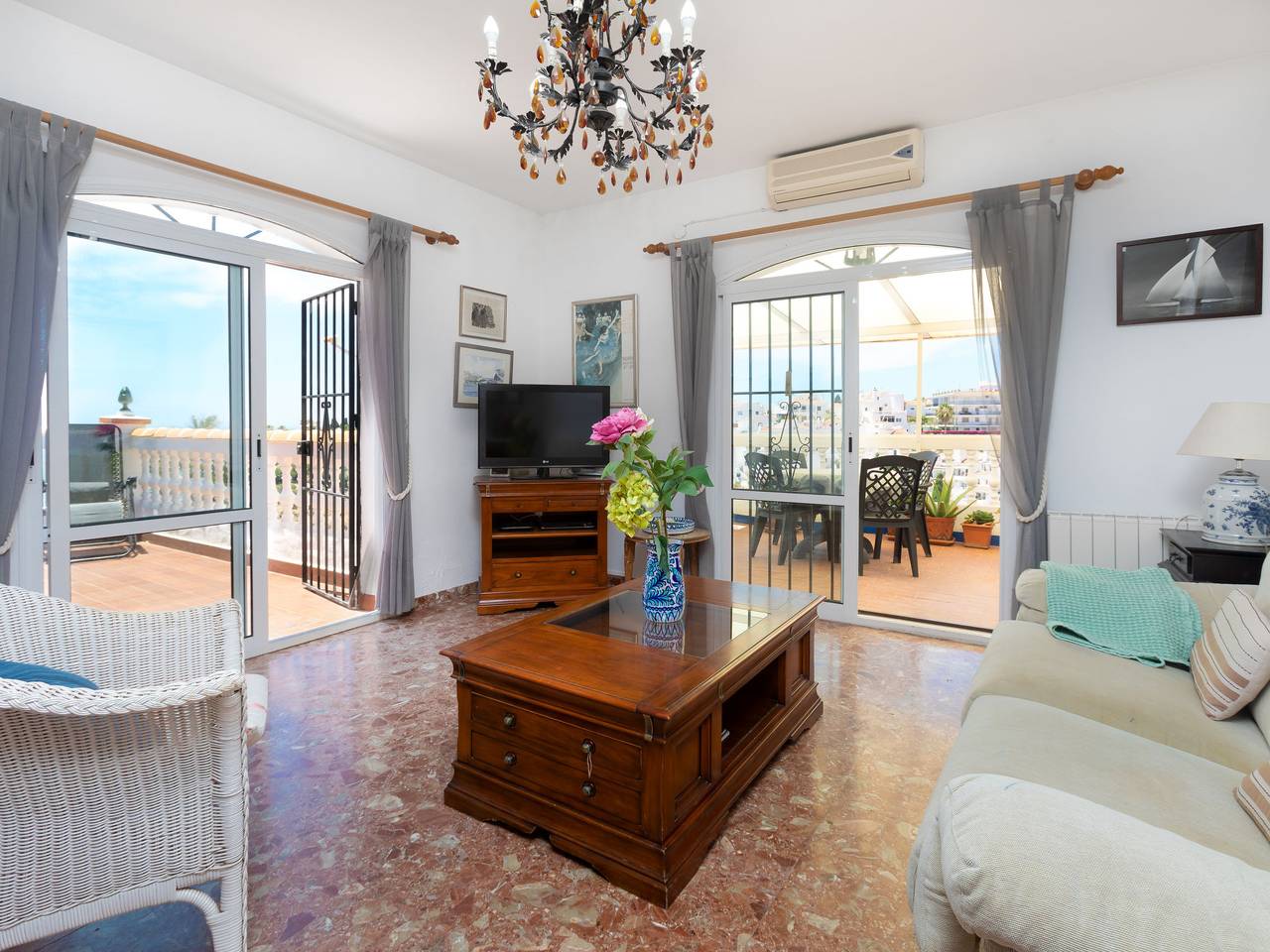 Nerja Penthouse in Playa de Burriana, Nerja