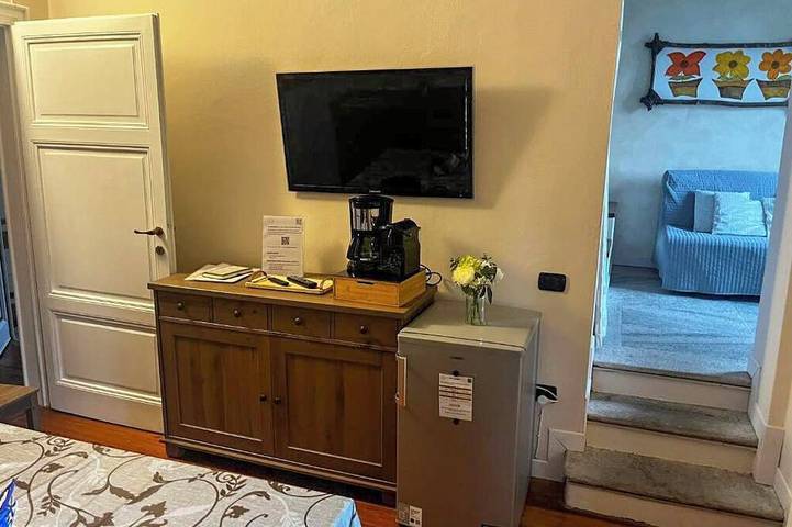 Appartamento intero, Villa Santa Chiara B by Lago Reisen in Lesa, Lago Maggiore (Piemonte)