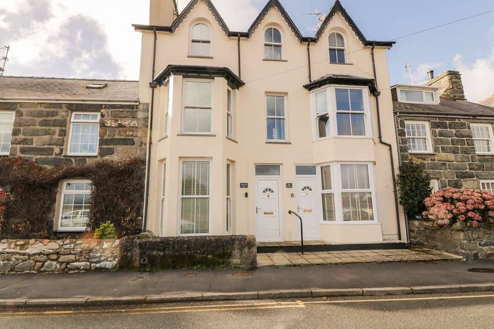 Ganze Wohnung, Bay View, in Criccieth, Wales. in Criccieth, Gwynedd