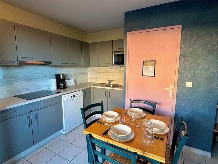 Ganze Wohnung, Gemütliches Ferienhaus, gemeinschaftlicher Pool, 4 Personen, 1.5 km vom Strand, Le Barcarès in Le Barcarès, Côte d'Améthyste